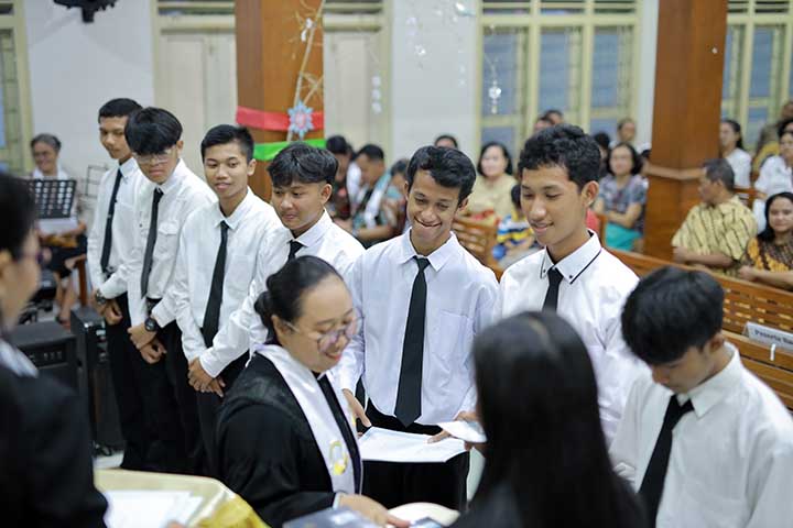 galeri, Ibadah Minggu Babtisan Yesus dan Sidi GKJ Baki Induk 2025, gereja kristen jawa, gkj, gkj baki, gereja kristen jawa baki, baki, sukoharjo, gkj klasis sukoharjo, klasis sukoharjo, klasis, sinode gkj, sinode 